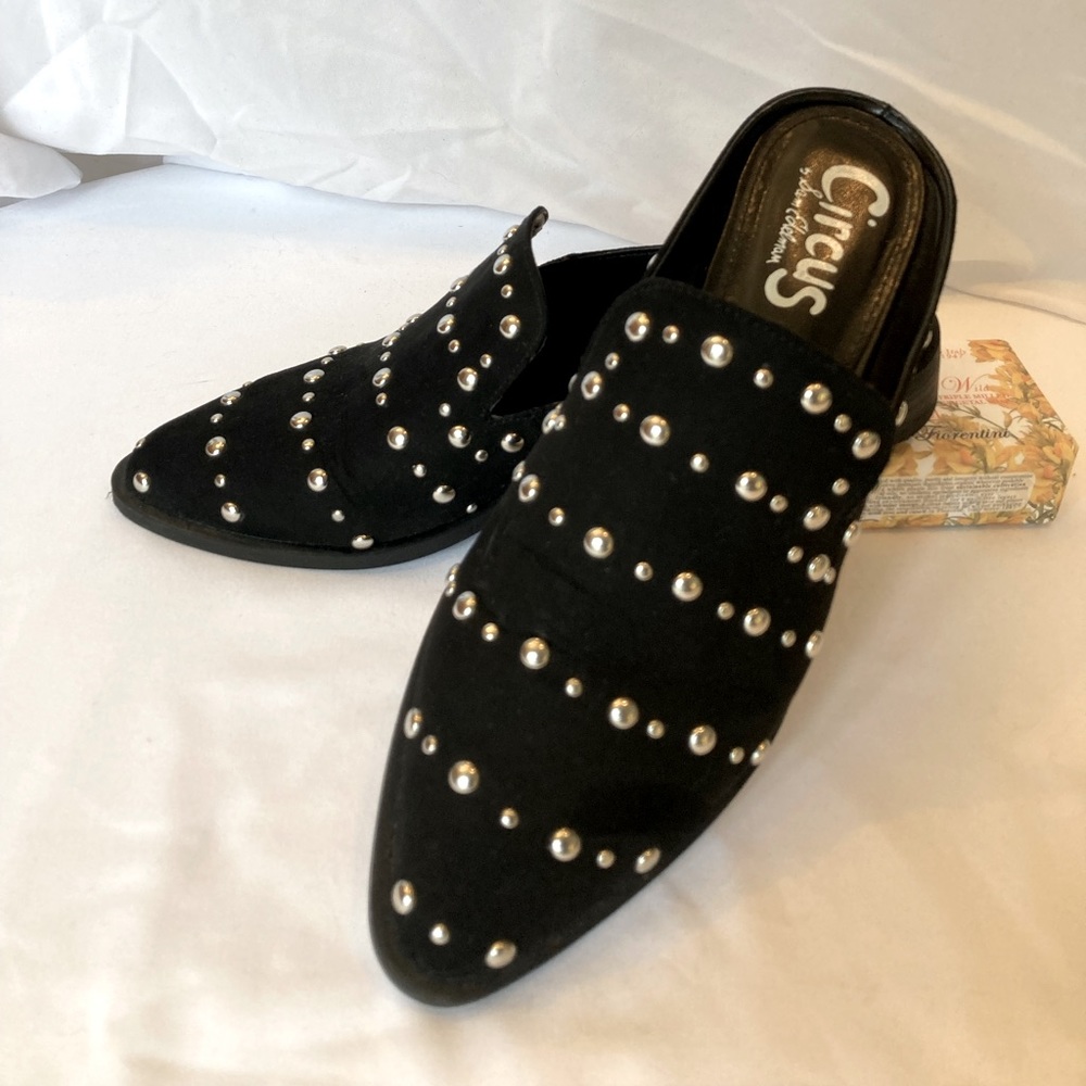 Good condition Circus by Sam Edelman Slip-On black Studded Loafers - mules